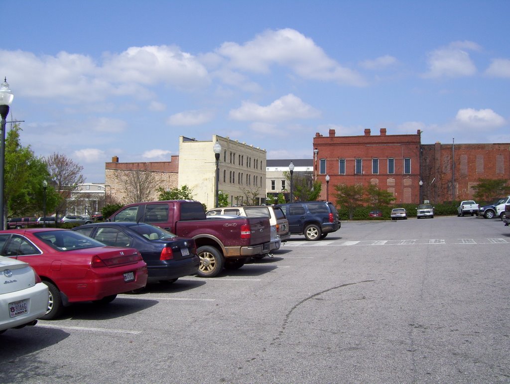 2008-04-08_opelika11_parking-lot