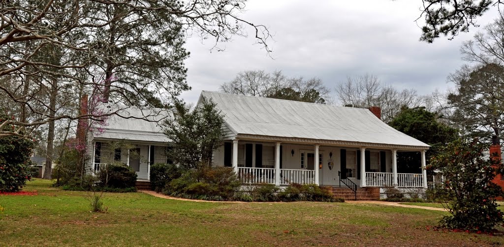 John A Coate House at Grove Hill, AL (1855)