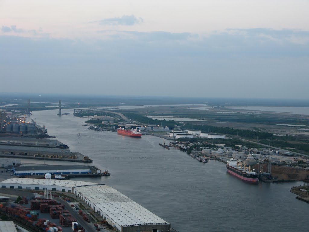 Mobile River