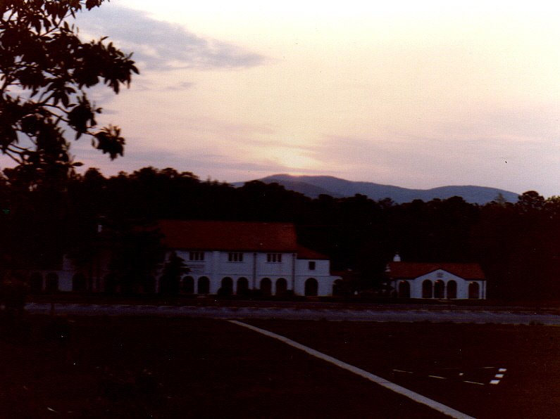 Sunrise over Bains Gap