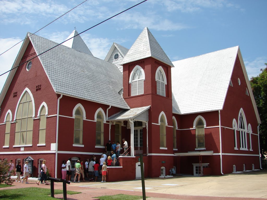 At the Corner of Jeff Davis St and Martin Luther King, Jr. Avenue