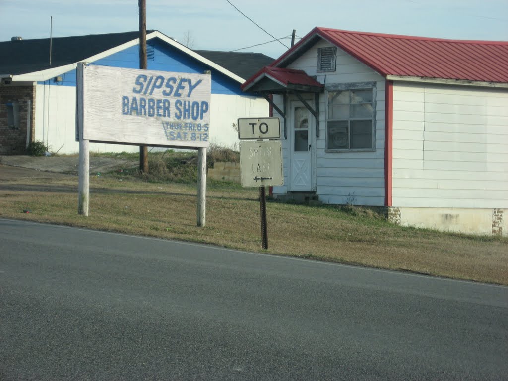 old "To Smith Lake" sign