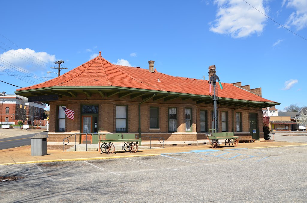Louisville & Nashville Depot