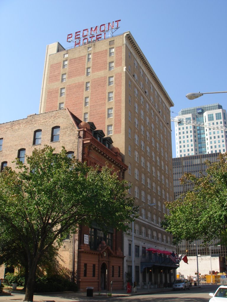 Redmont Hotel