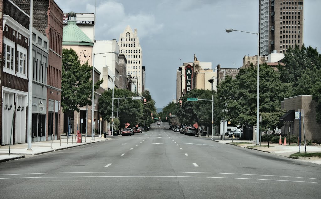 3rd Avenue North