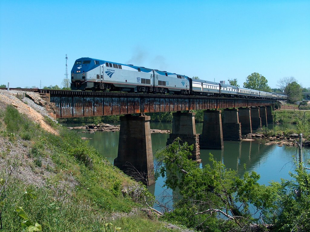 GrandLuxe Jouney Antebellum South Trips Crosses The Chattahoochee River Into Alabama