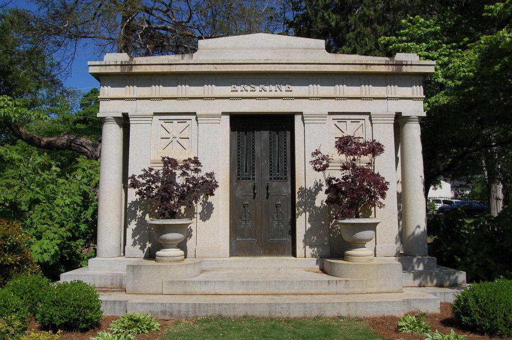 Maple Hill Cemetery - Erskine Mausoleum