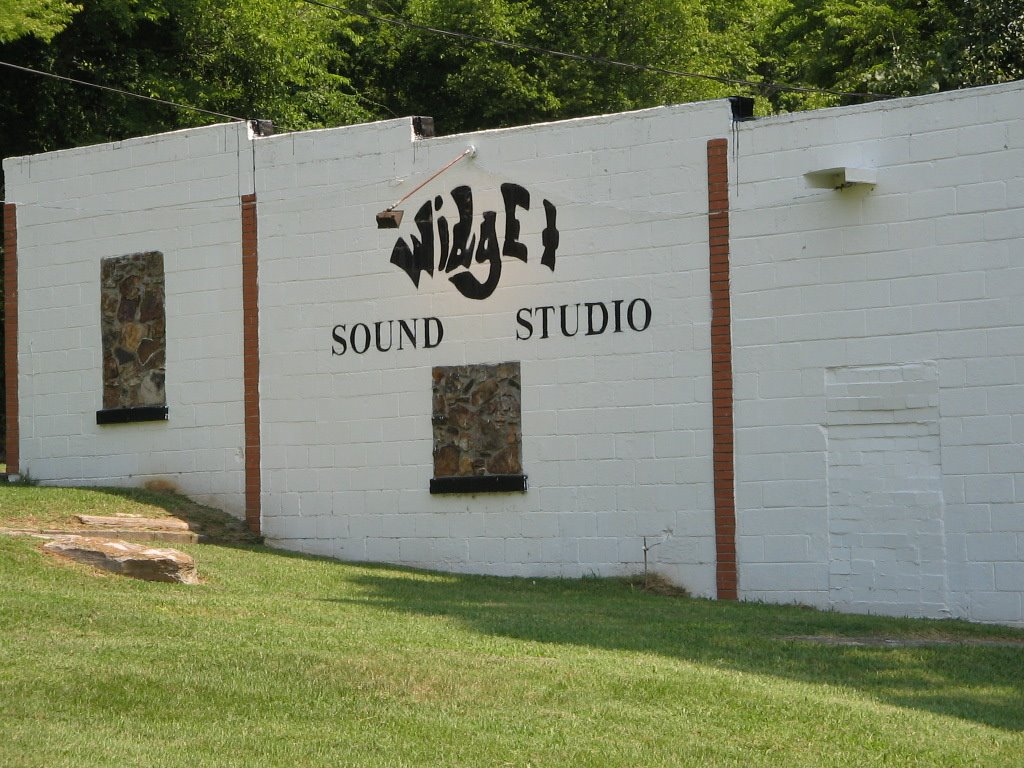 Widget Sound Studio - Sheffield AL
