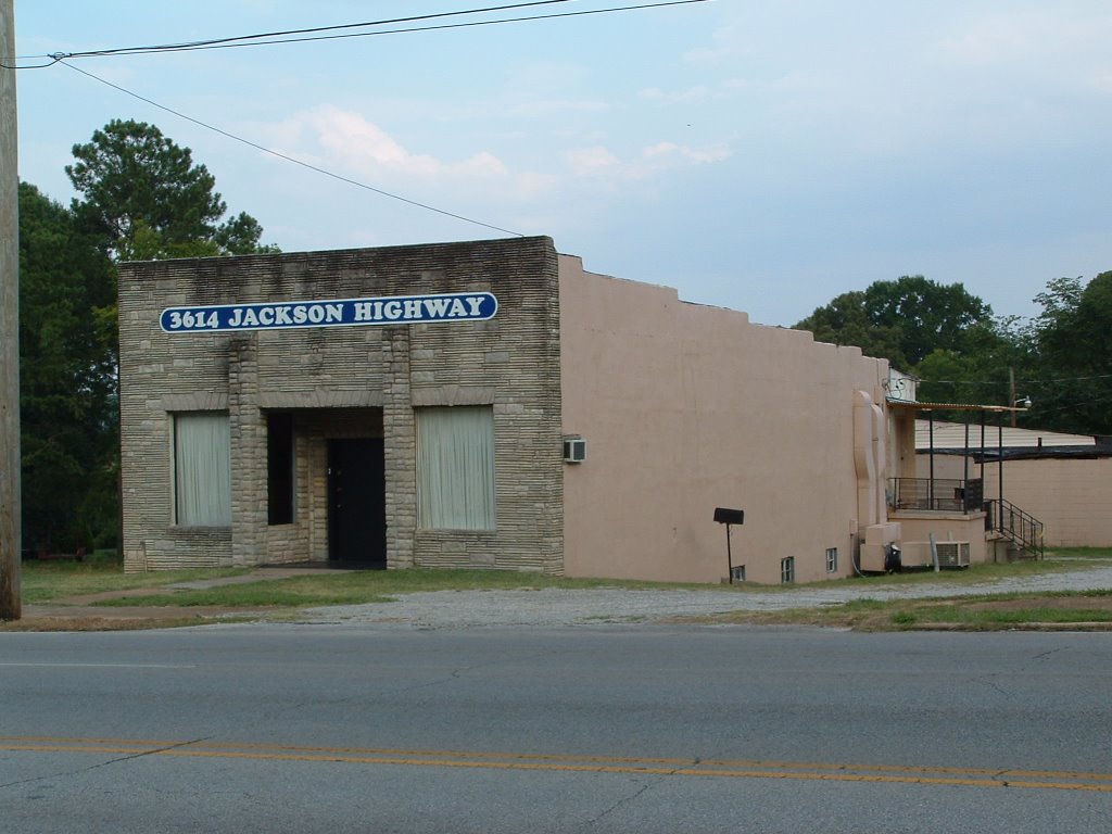 Muscle Shoals Sound Studio 1969-1979 (Recorded here: Cher, Rolling Stones, The Swampers & many more)