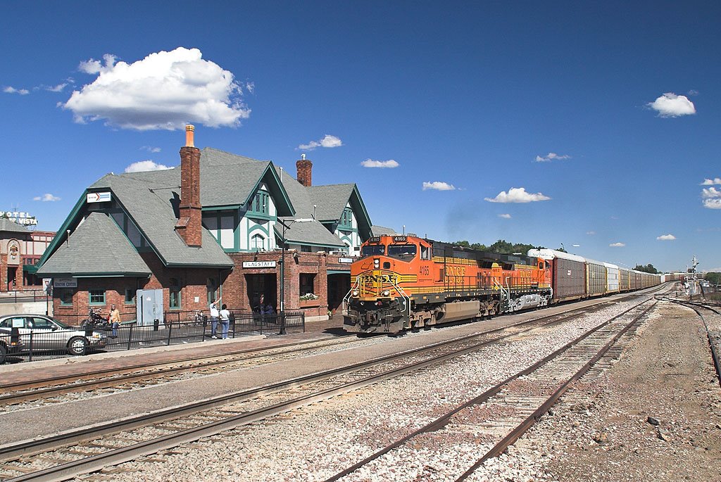 Flagstaff Depot - www.socalrailfan.com