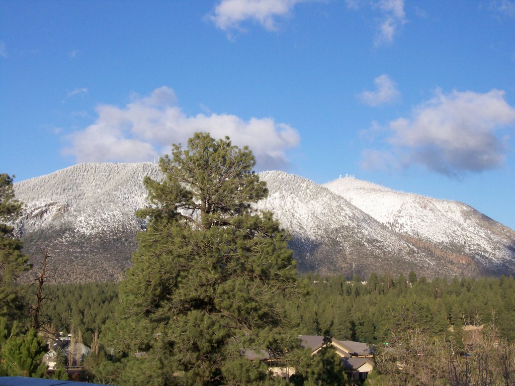 Mount Elden from roof of Flagstaff Medical Center 12-01-07