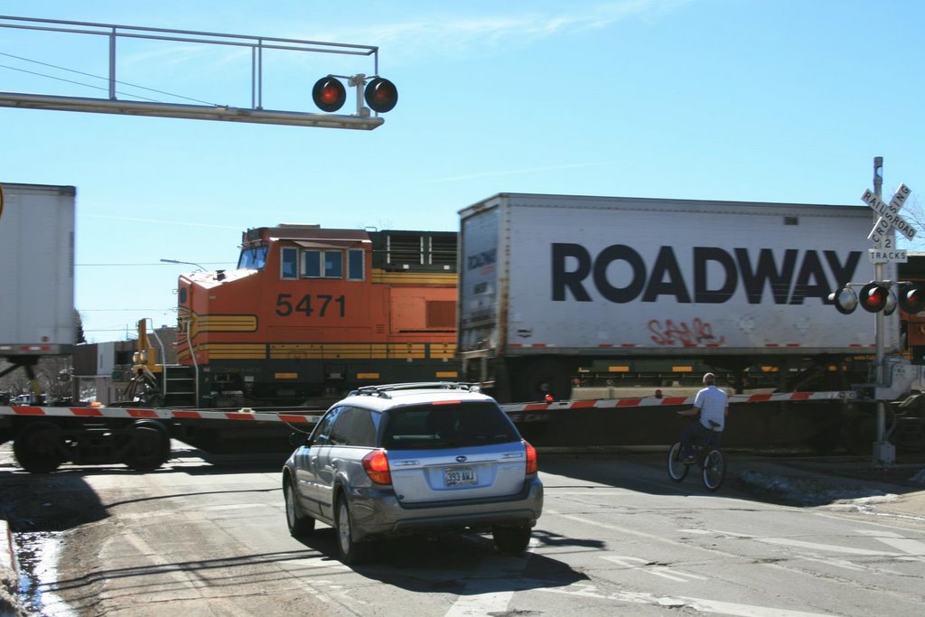 Double the pleasure - two trains passing simultaneously