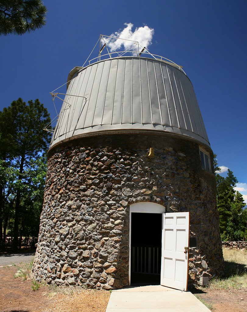 Lowell Observatory Flagstaff Arizona / Observatory Where The Dwarf Planet Pluto Was Discovered