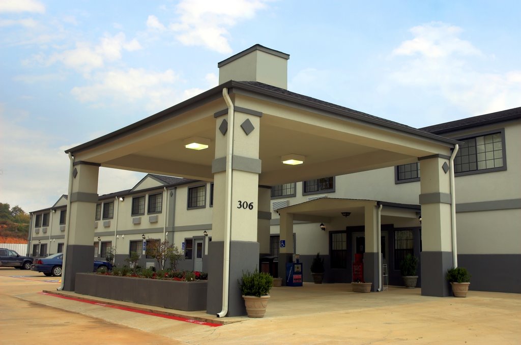 Best Western Pineywoods Inn