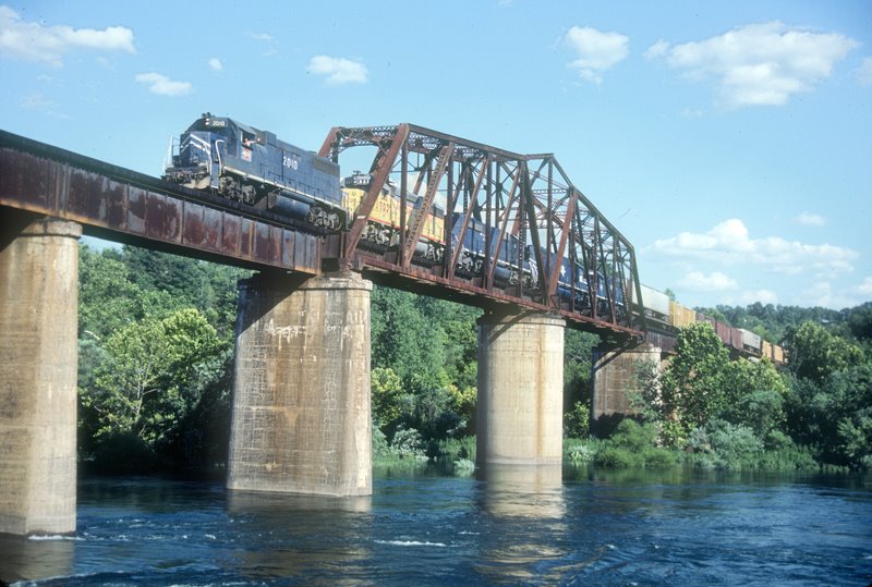 Cotter, Arkansas, M&NA RR Bridge