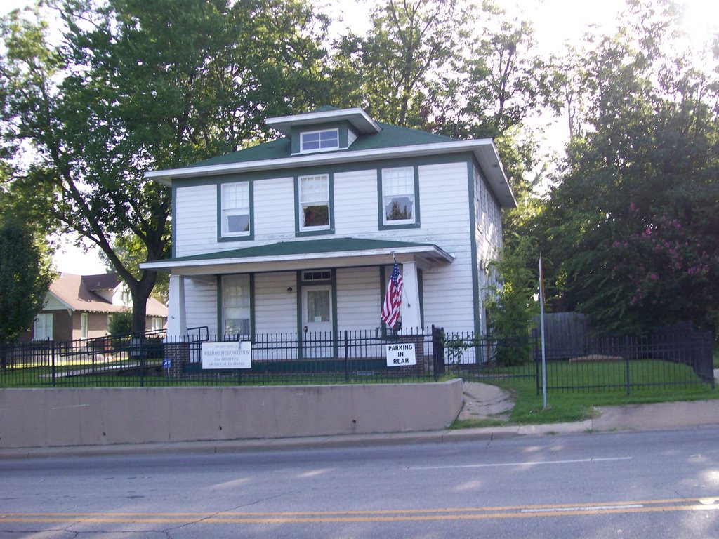 Bill Clintons birthplace