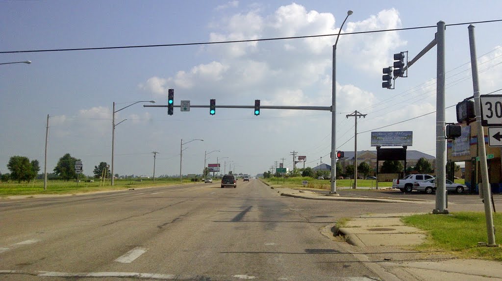 2011, Pocahontas, AR, USA - along St route 67