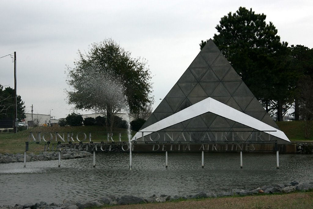 Monroe, LA - Birthplace of Delta Airlines