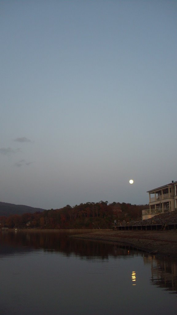 Moon Over Lake Hamilton