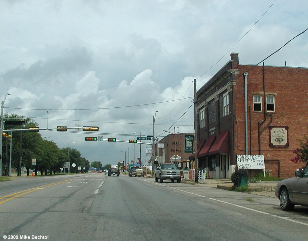 Front & Runnels Streets - DeKalb. Texas