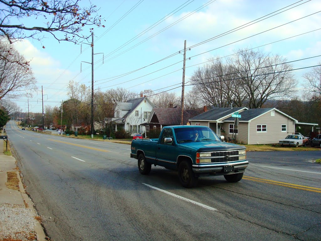 W 15th Street, Fayetteville (11.2008)
