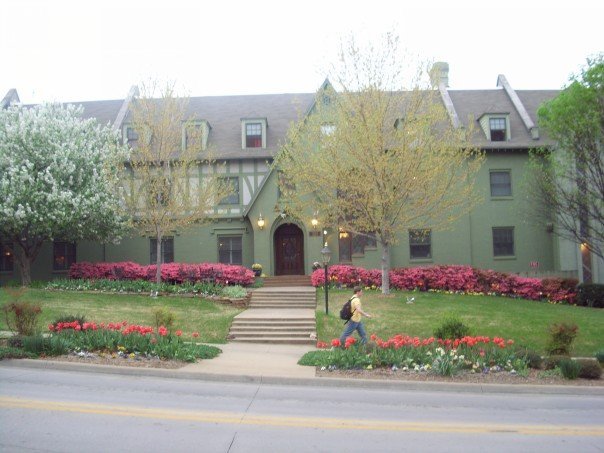 Delta Delta Delta House
