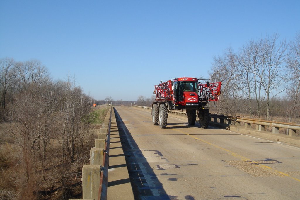 Farm Vehicle on US 79