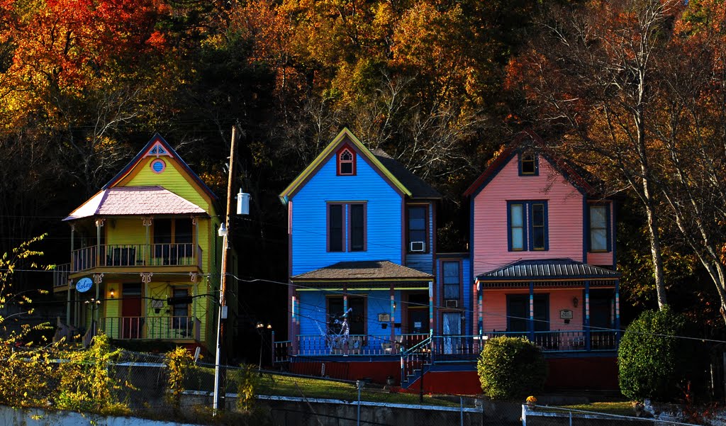 Houses in Hot Srings