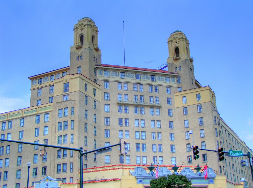 Arlington Hotel