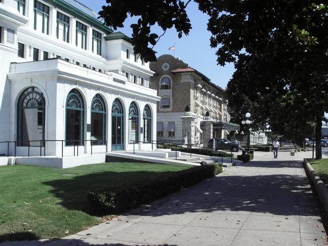 Bath Houses in Hot Springs - AR