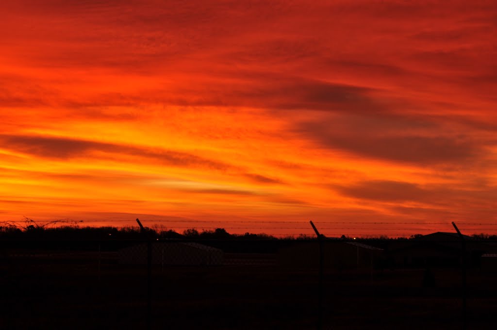 Sunrise at N. Little Rock Airport