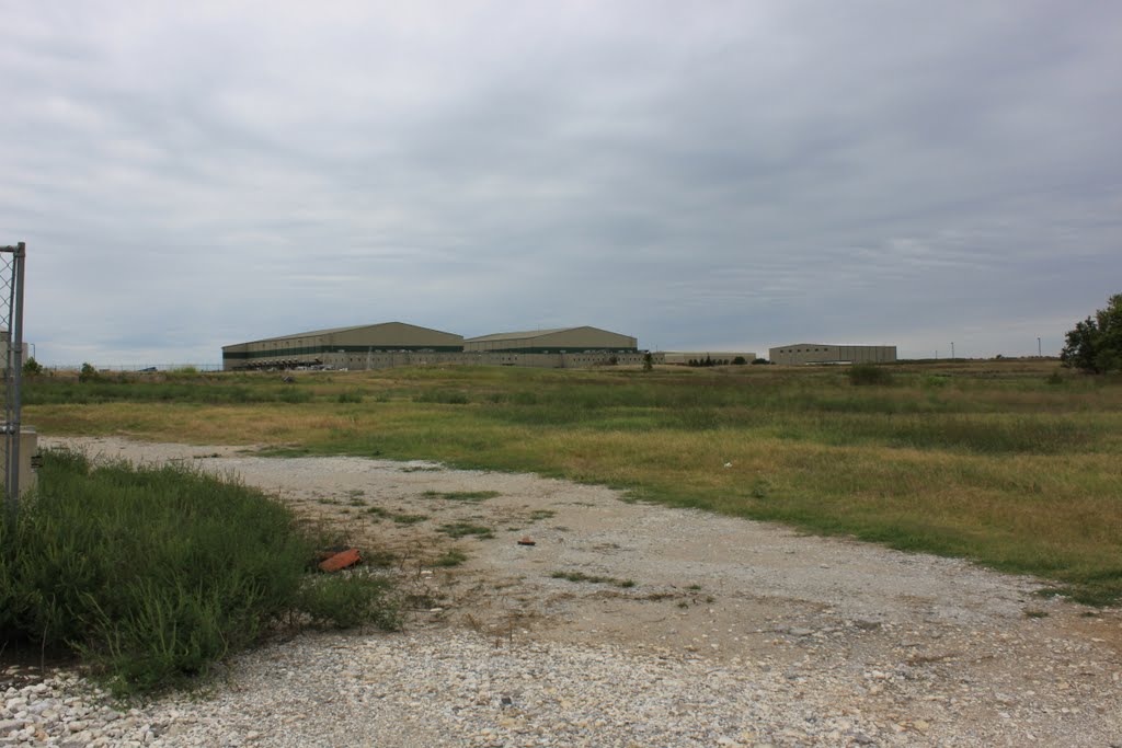Hangars at XNA