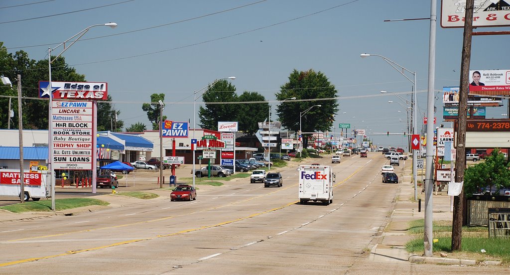State Line Rd in Texarkana, TX/AR