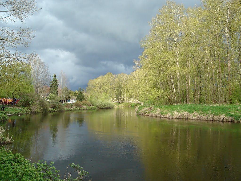 Bridge over Sammamish River