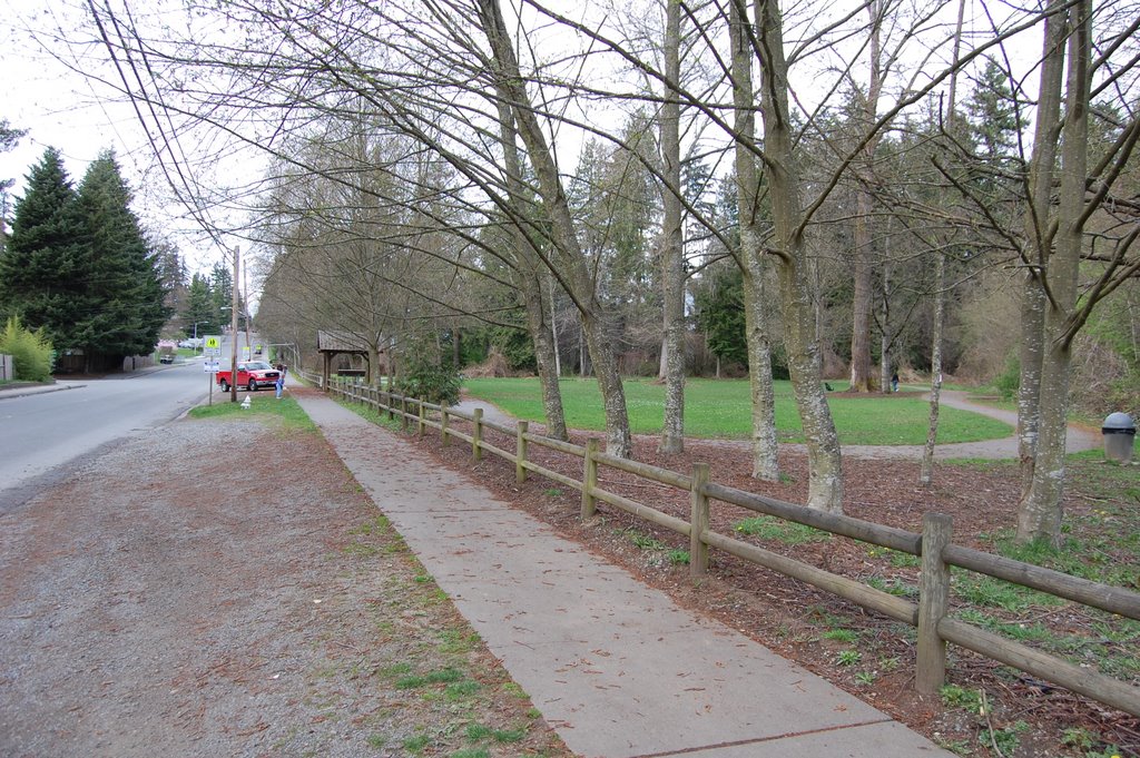 Edith Moulton Park - On Street Looking North