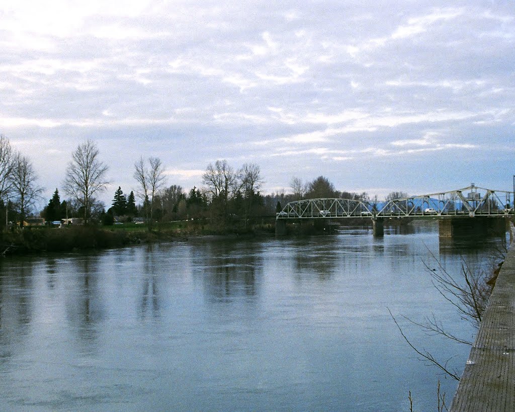 Bridge over the Skagit