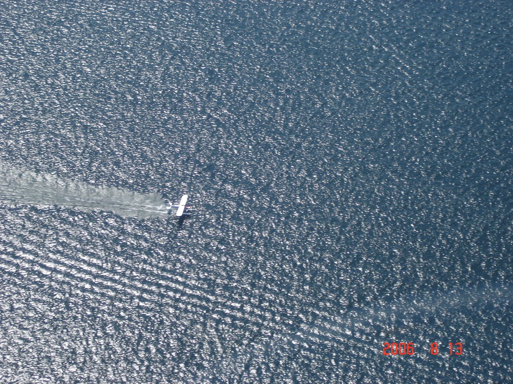 Seaplane landing off Groat Point, Lake Washington