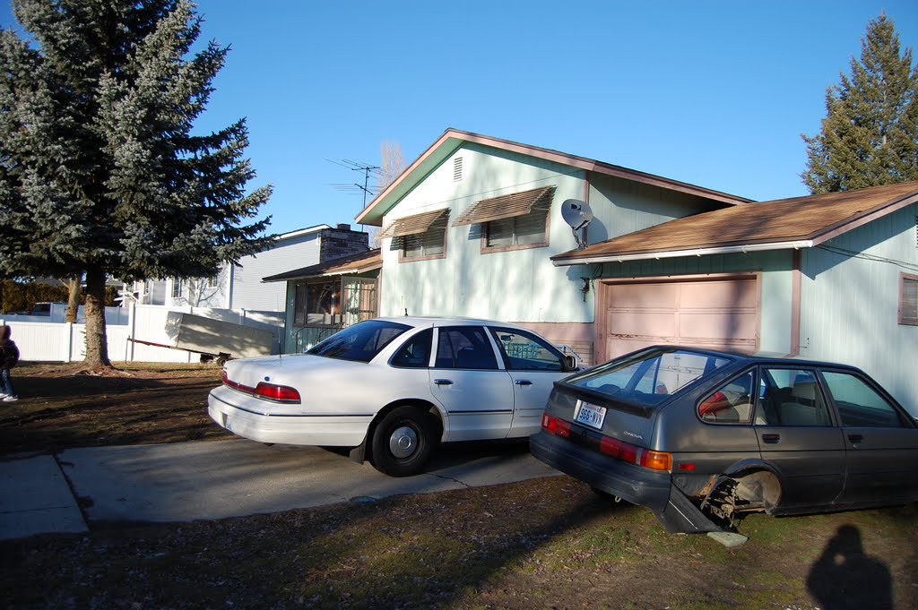 Spokane Neighbors by Chris Yoder
