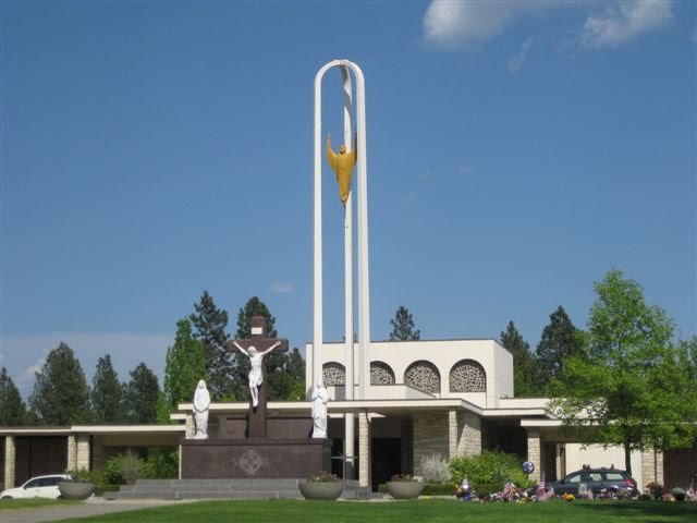 Holy Cross Cemetery