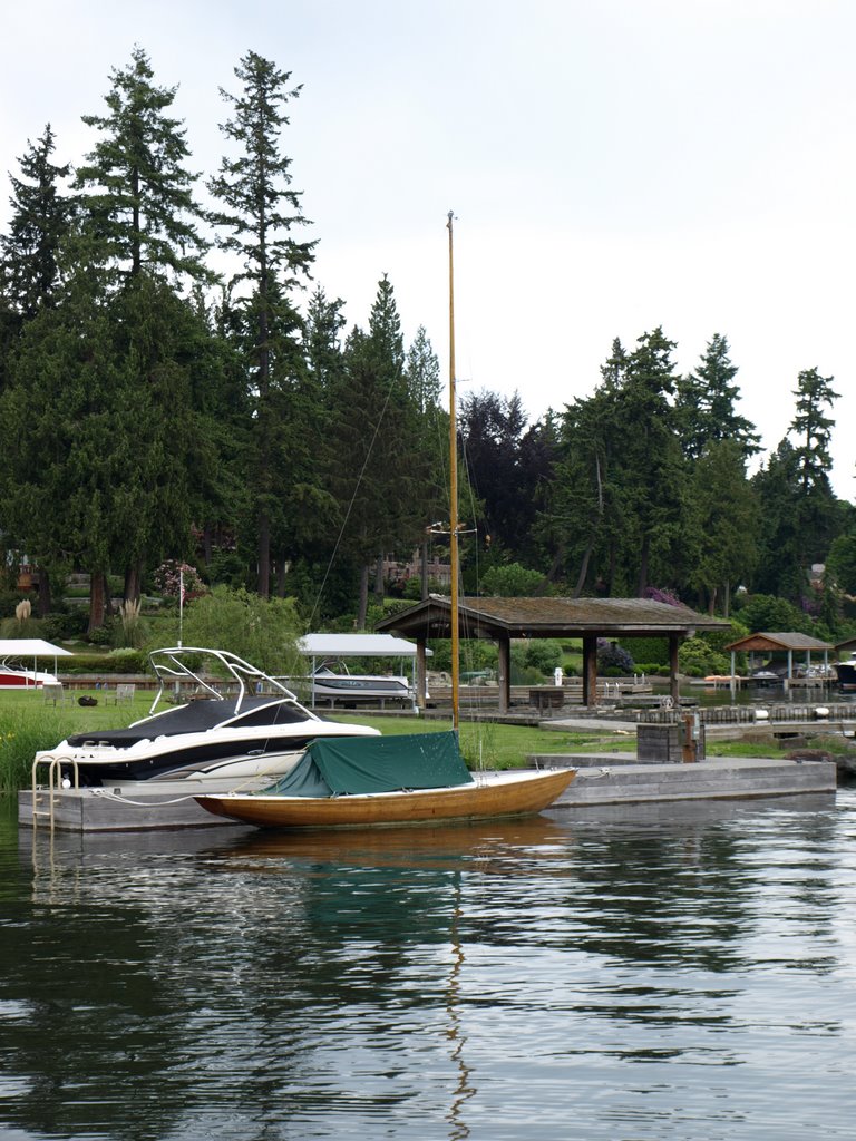 Cozy Cove May 2008 - the last of the Norwegian kutters moored