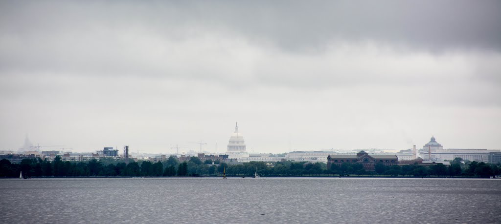 US Capitol and National Mall Across the Potomac River, Alexandria, Virginia, USA