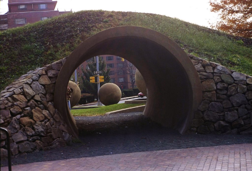 Tube, Dark Star Park, Washington, december 1997