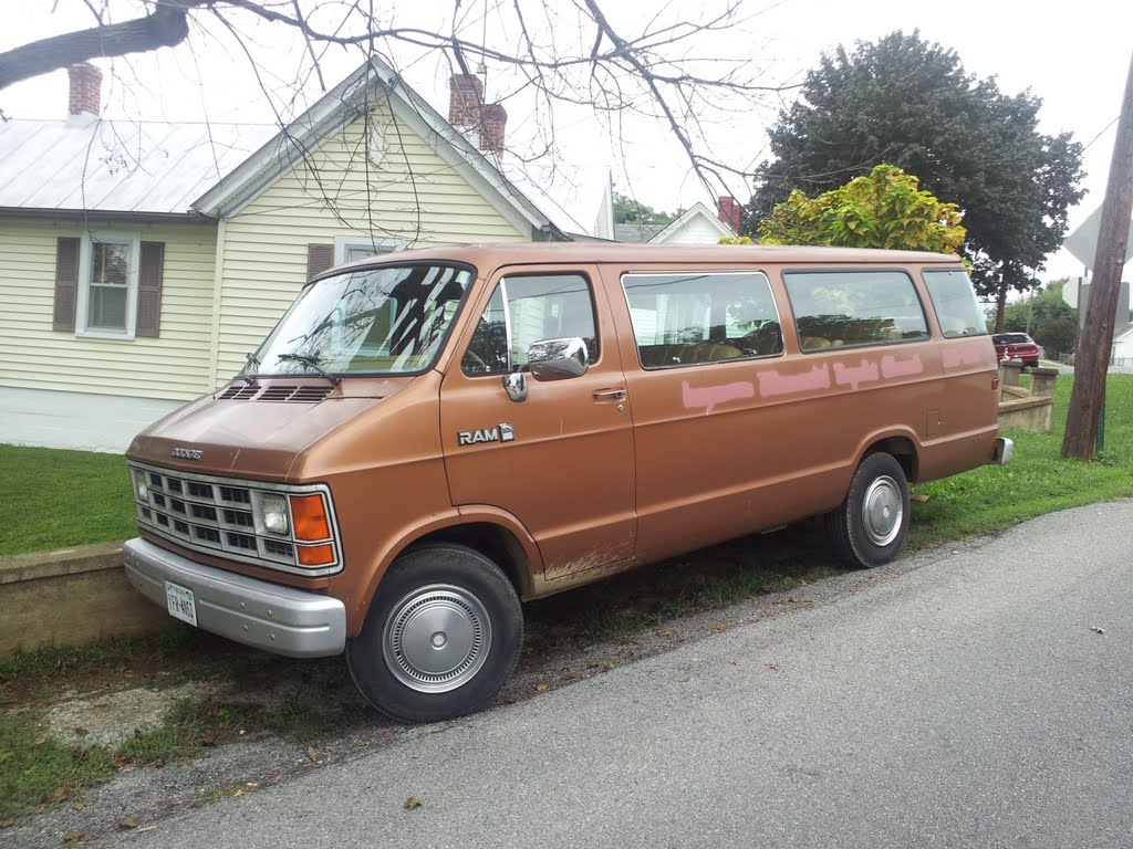 Dodge Van old