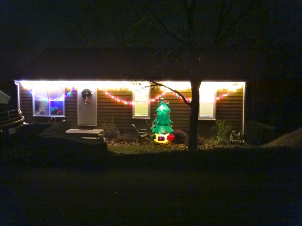 514 Ruddell Christmas Lights