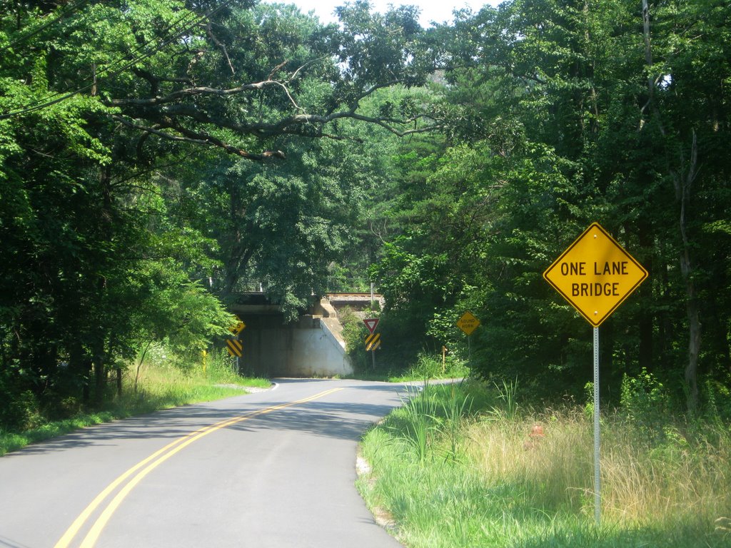Furnace Rd heading under the railroad tracks