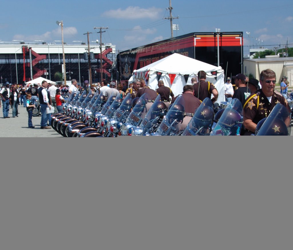 Harleys by the Millions $$$ 2004 HOG Rally