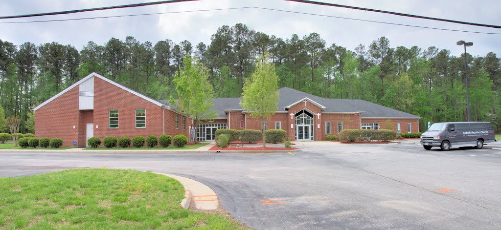 VIRGINIA: YORKTOWN: Shiloh Baptist Church, 105 Goosley Road (S.R. 238) panorama