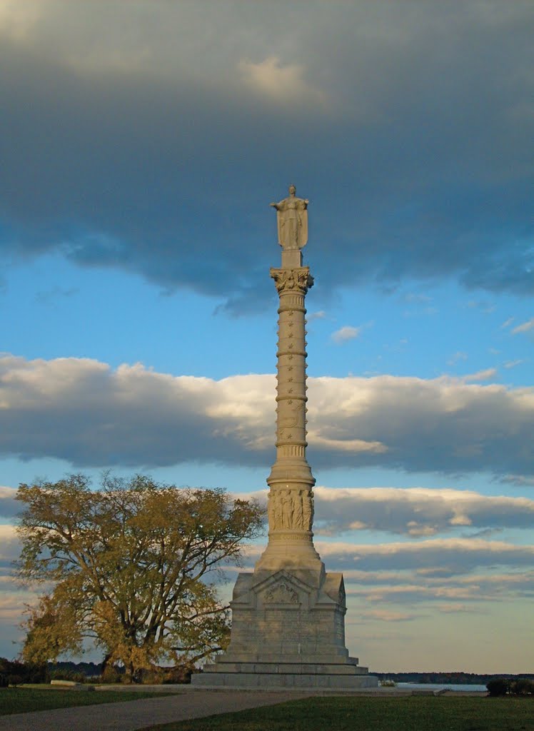 Yorktown Viriginia - Monument - 2009