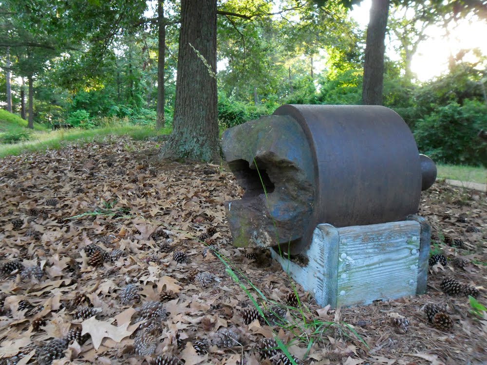 Cannon at Tyndalls Point Fort, Gloucester County, VA.