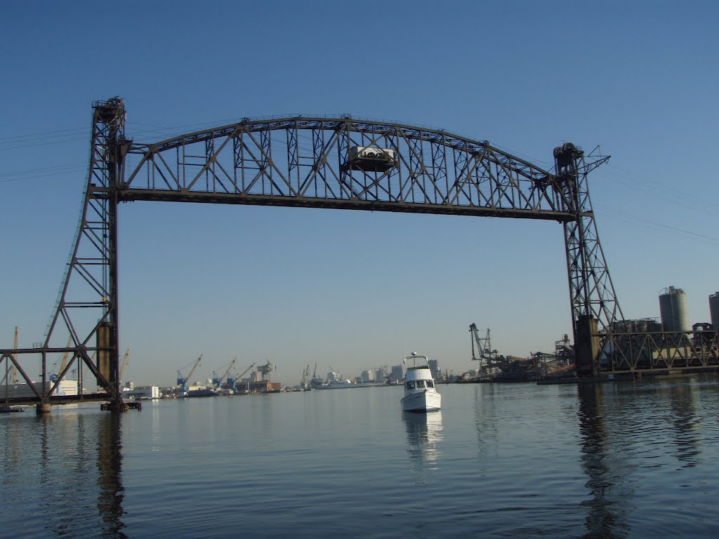 VIRGINIA: NORFOLK: fishing boat passing under the Norfolk and Portsmouth Belt Line Railroad Lift Bridge
